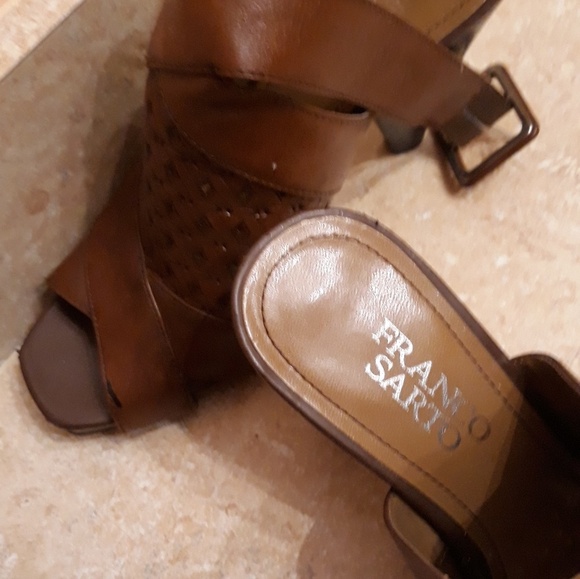 Sandals - Picture 4 of 7